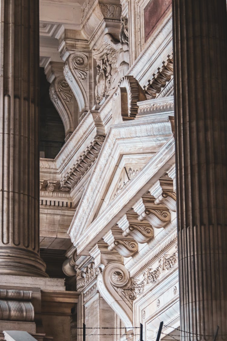 Neoclassical Architecture In Courthouse