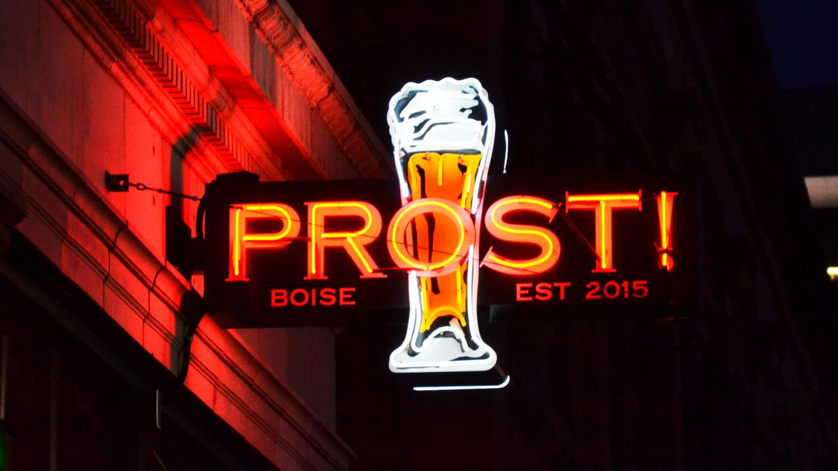 Birthday Freebies in Saint Paul, MN: Updated 2026 List for Local Winners