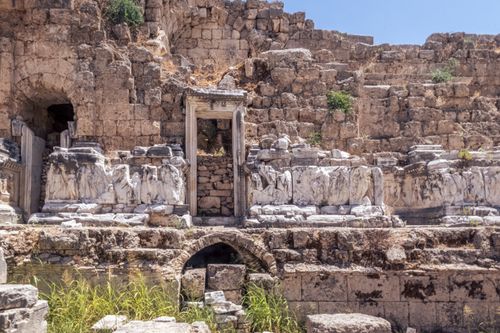 Free Explore the timeless ruins of Perge, Turkey, showcasing ancient architectural wonders. Stock Photo