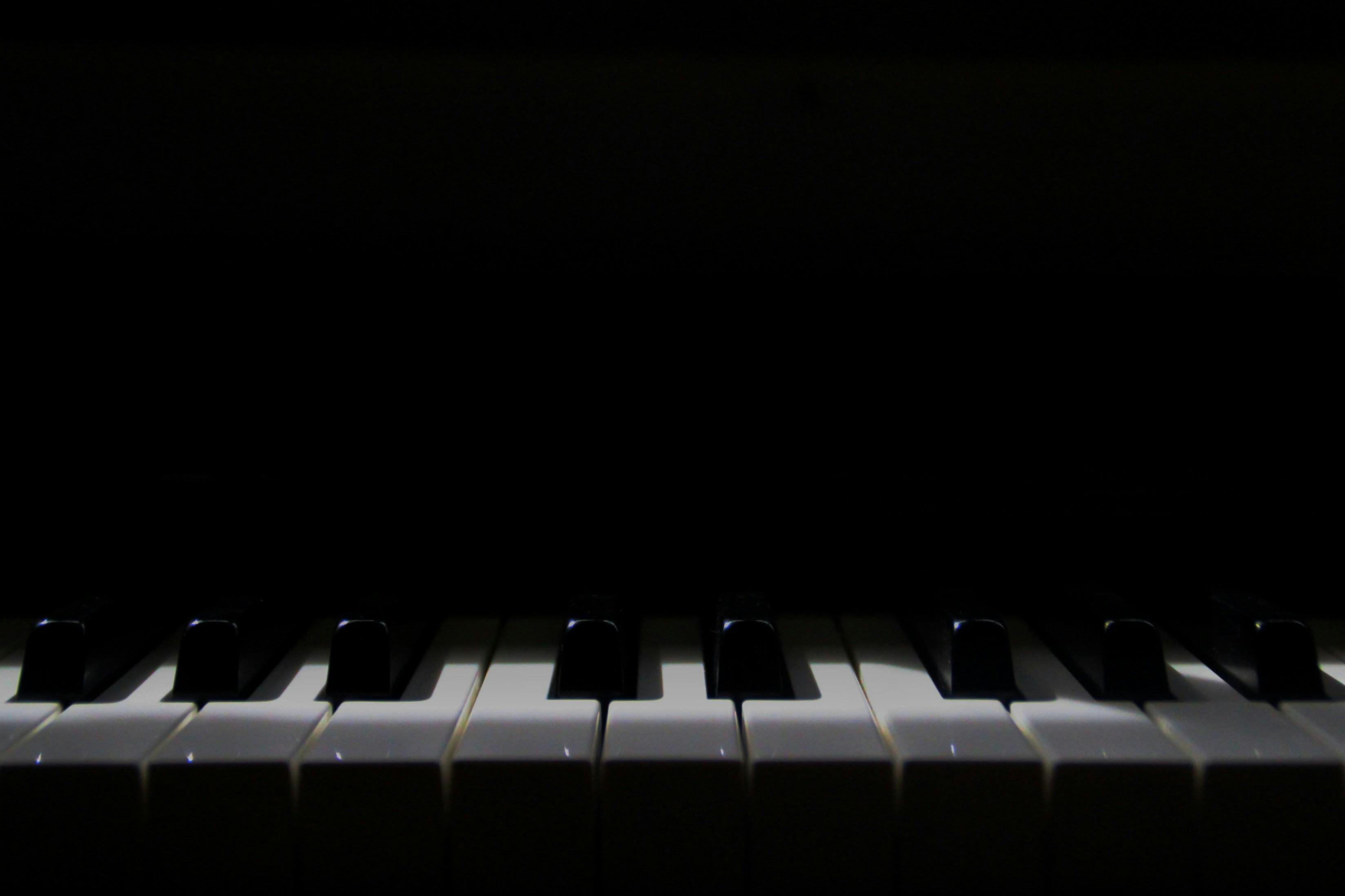 Free stock photo of dark, light, piano