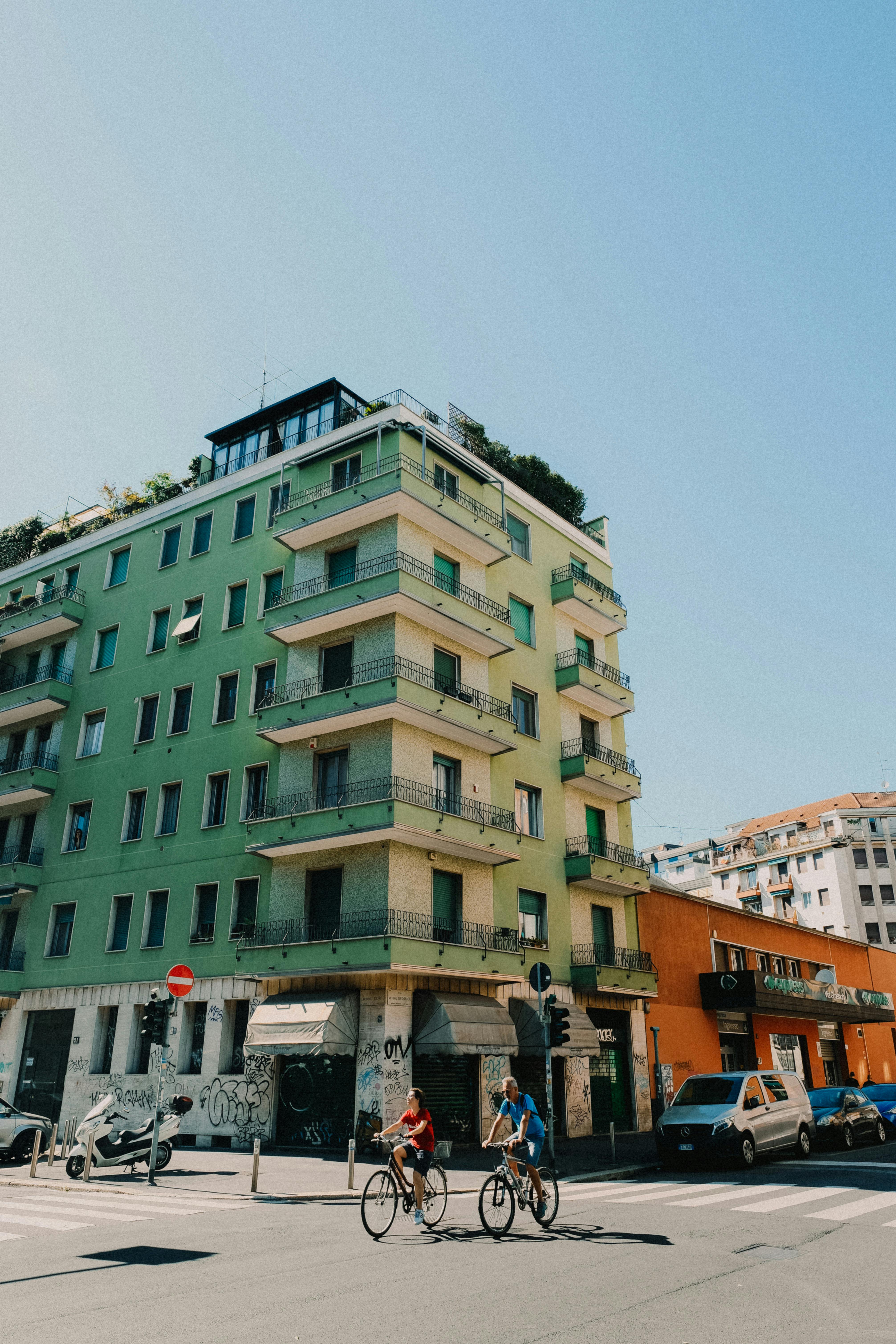 Photo by Mathias Reding