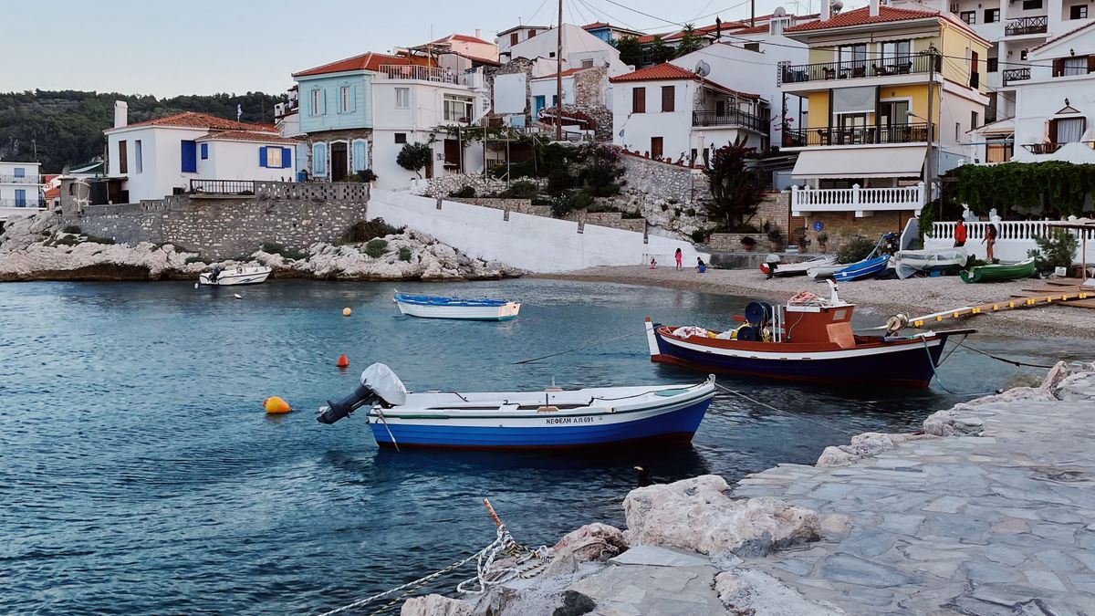 Villages cachés du littoral méditerranéen