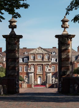 Explore the grandeur of Nordkirchen Palace, Germany with its stunning baroque architecture.