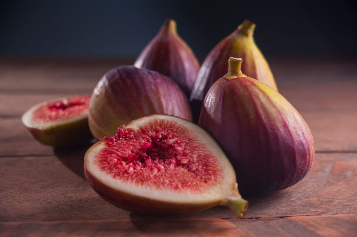 Fresh figs, one halved — a natural source of allulose