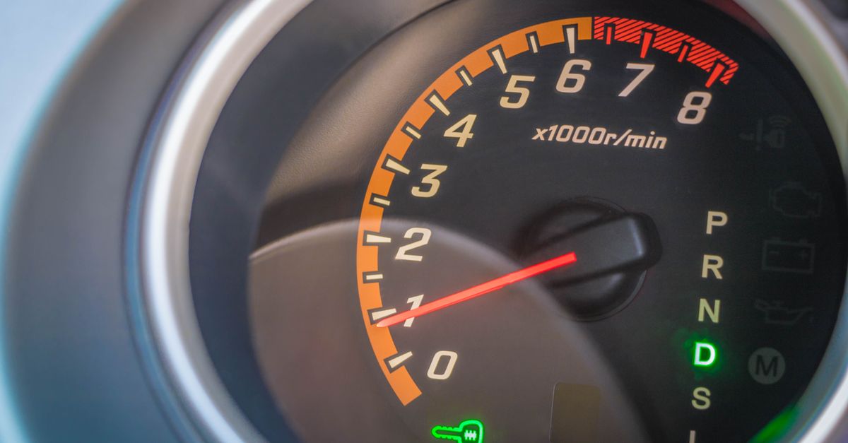 Voyant Orange Voiture : Guide Complet 2026