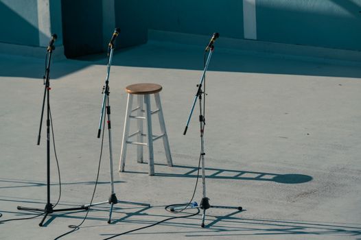 A professional writer using AI scriptwriting tools to brainstorm new stand-up material.
