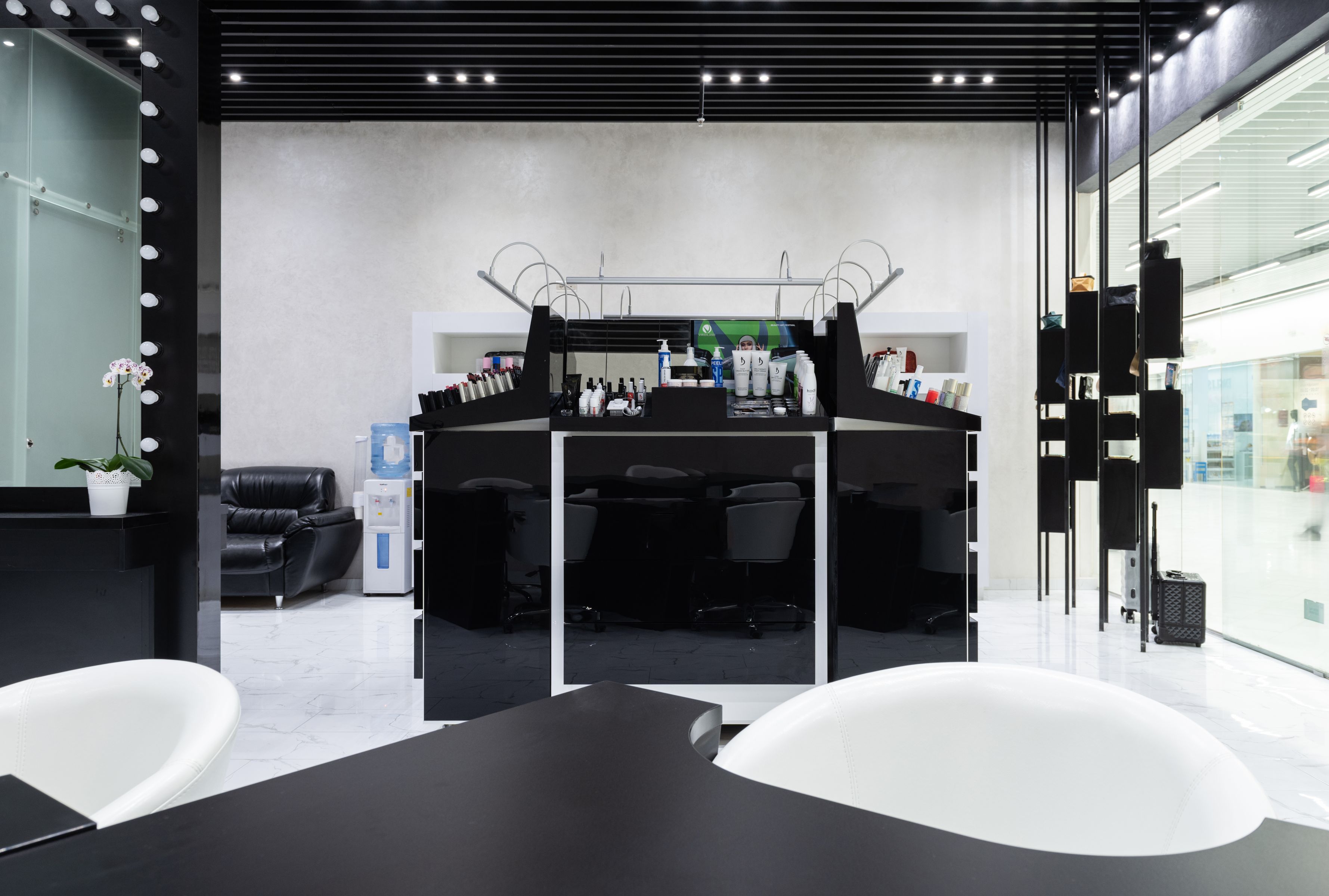 Luxury Star Salon interior