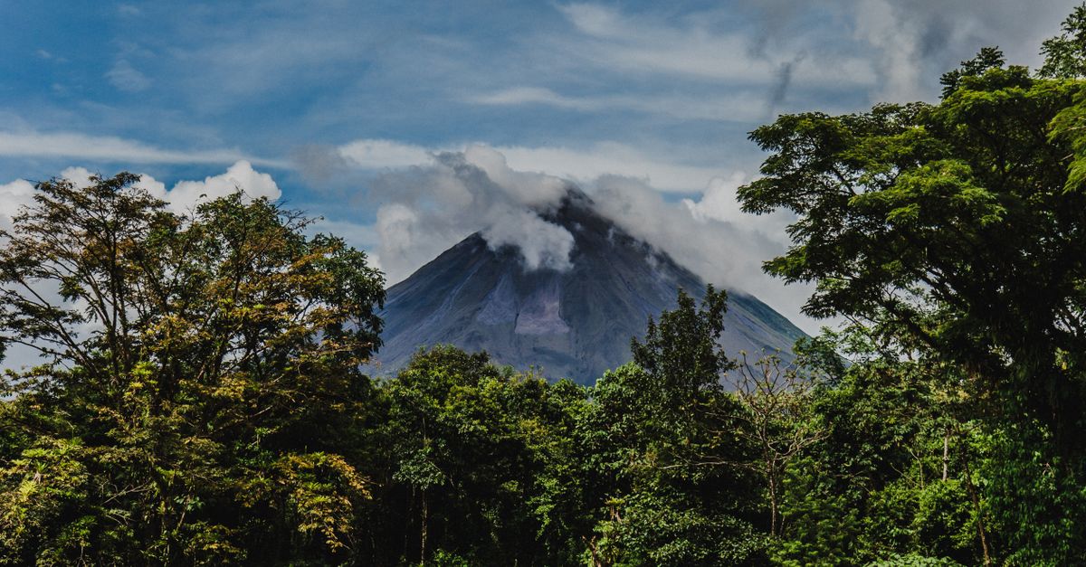 Vulcano Trees Green Trees Covering the Volcano · Free Stock Photo