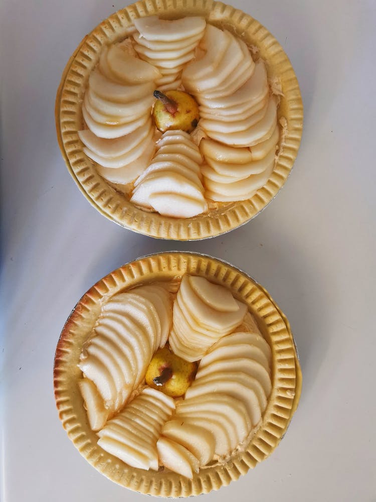 Two Pear Pies 