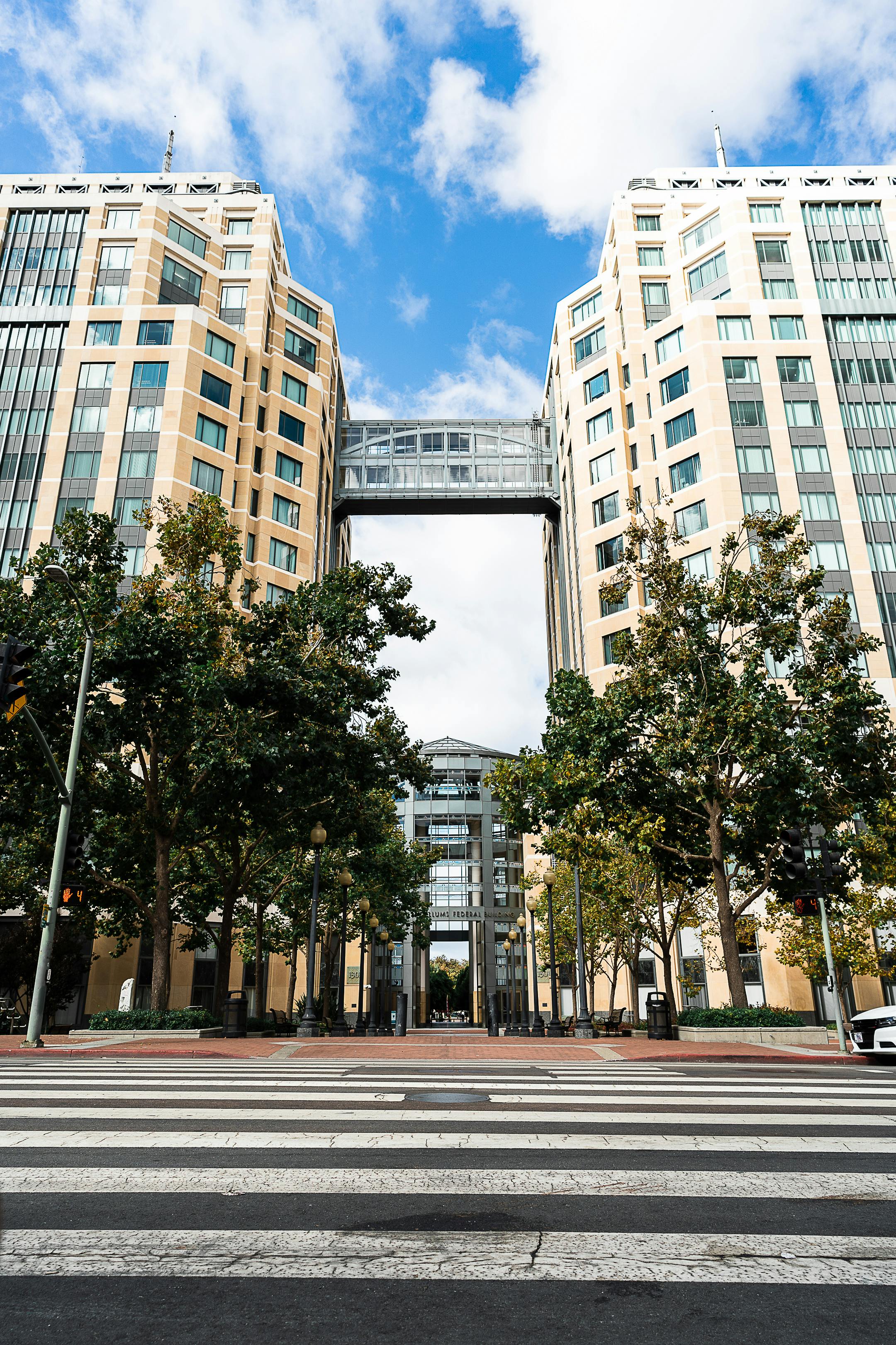 Facade of Oakland Regional Office · Free Stock Photo