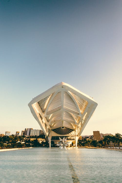 Základová fotografie zdarma na téma architektura, budovy, čisté nebe