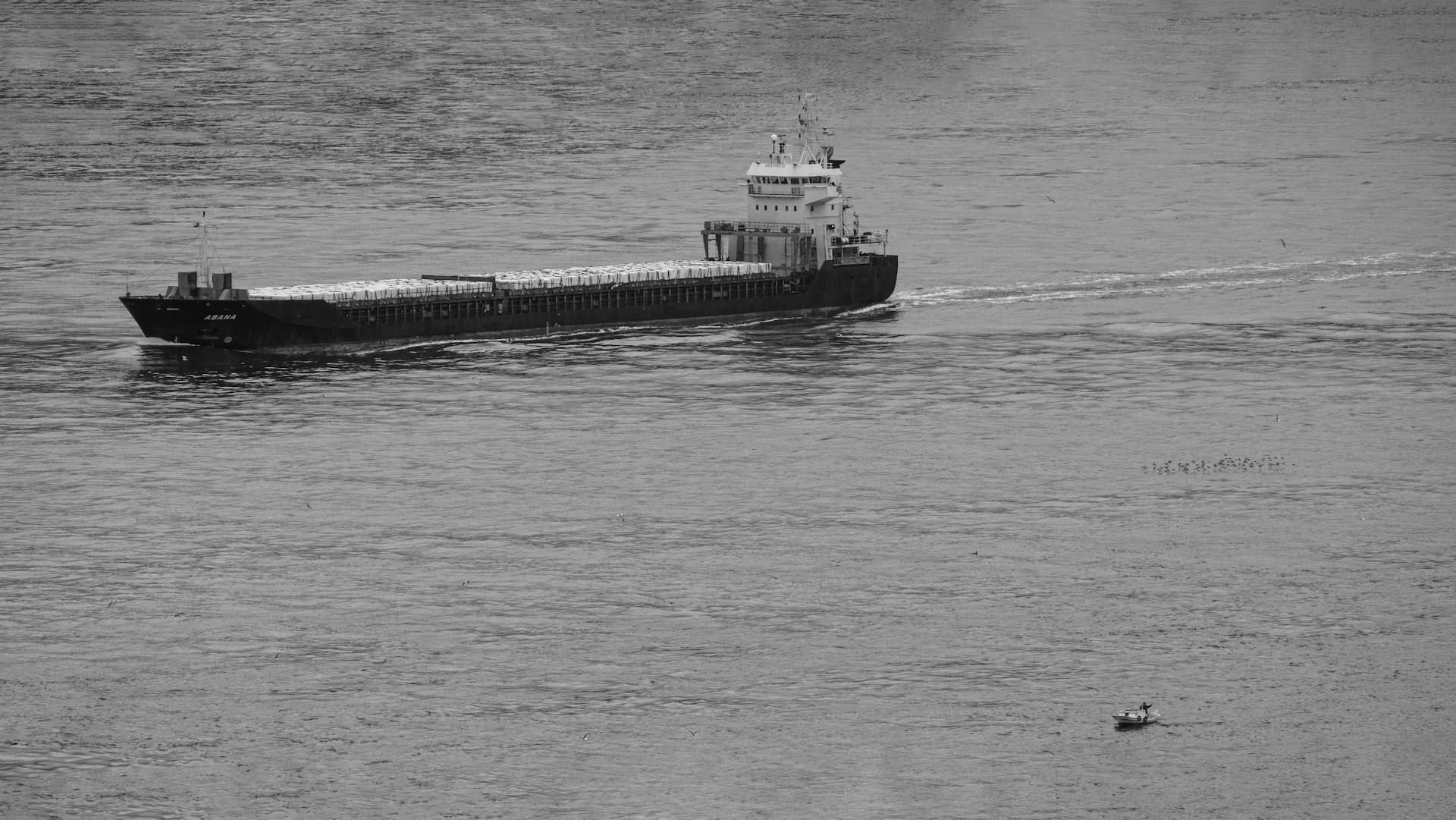 Aerial view of a cargo ship navigating the waters near Istanbul, Türkiye.