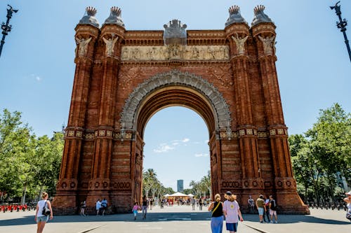 Foto profissional grátis de arco do triunfo, arquitetônico, barcelona