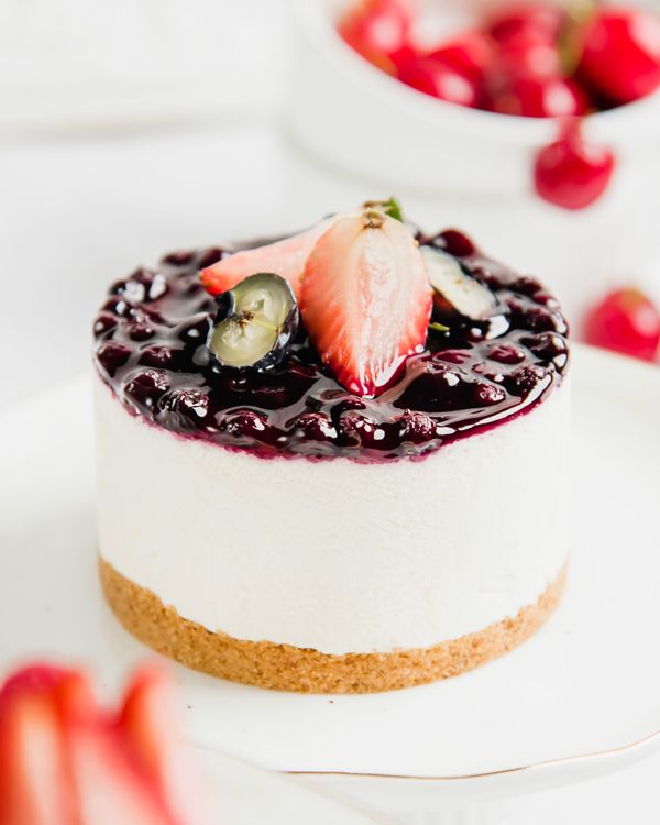 Tarta de queso fundida con arándanos