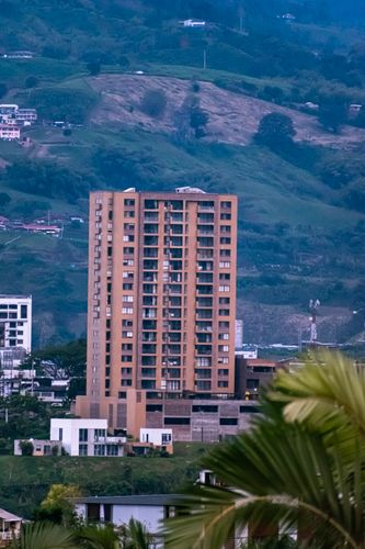 bloque residencial urbano
