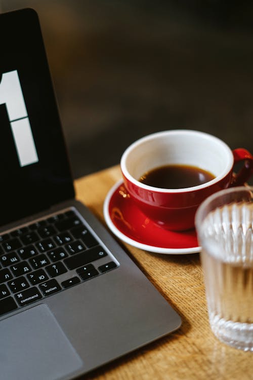 Foto profissional grátis de bebida, café, caneca