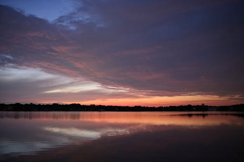 オレンジ色の空, 夕方, 夕暮れの無料の写真素材