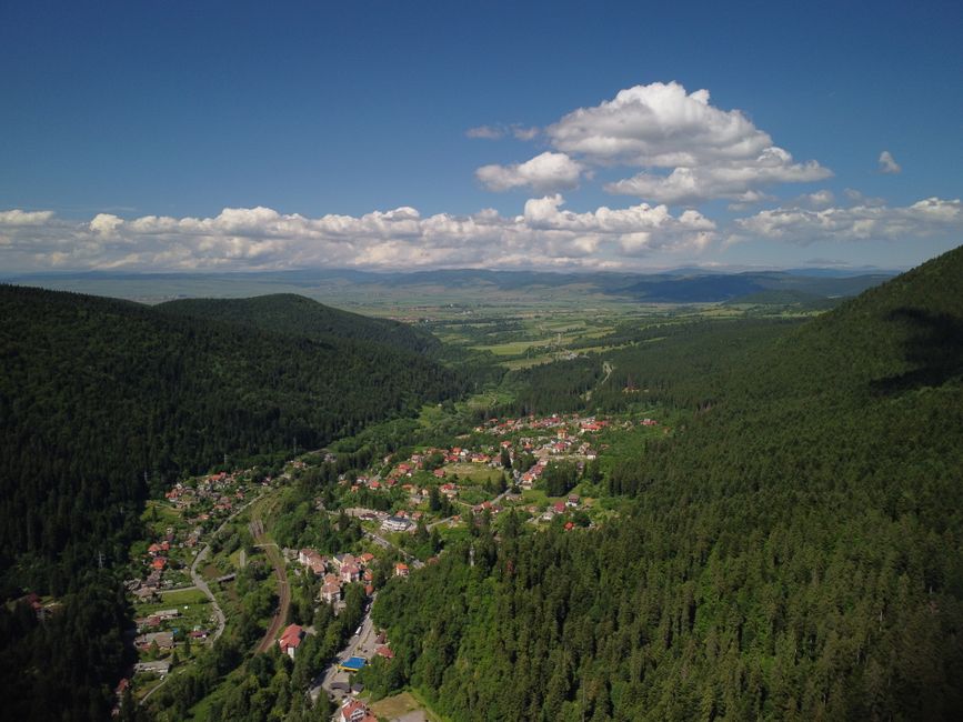 cere autonomie pentru maghiarii din Transilvania la Băile Tușnad cu declarații controversate.