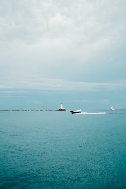 Foto d'estoc gratuïta de barca, embarcació d'aigua, llanxa