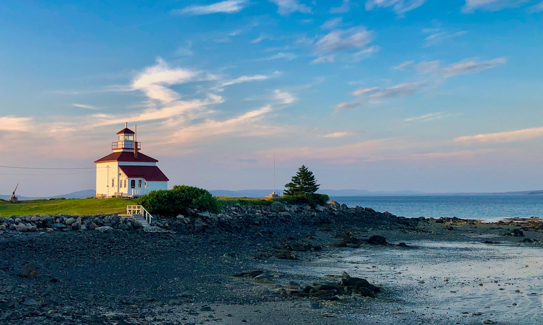 Nova Scotia Travel Guide photo 1