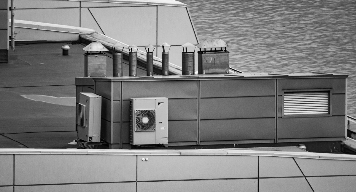 pexels-photo-13109834 Ventilation du vide sanitaire : normes, méthodes et mise en œuvre sans erreur
