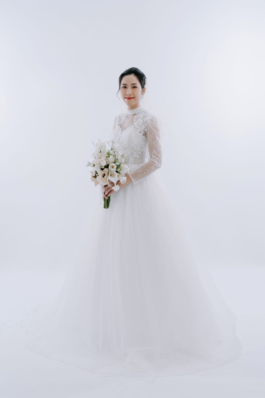 Nairn bridal gown from the SEVRAINE collection