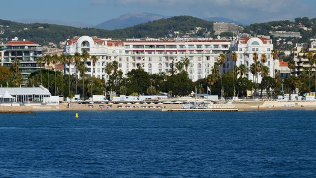 Cannes and Antibes day drive — Nice