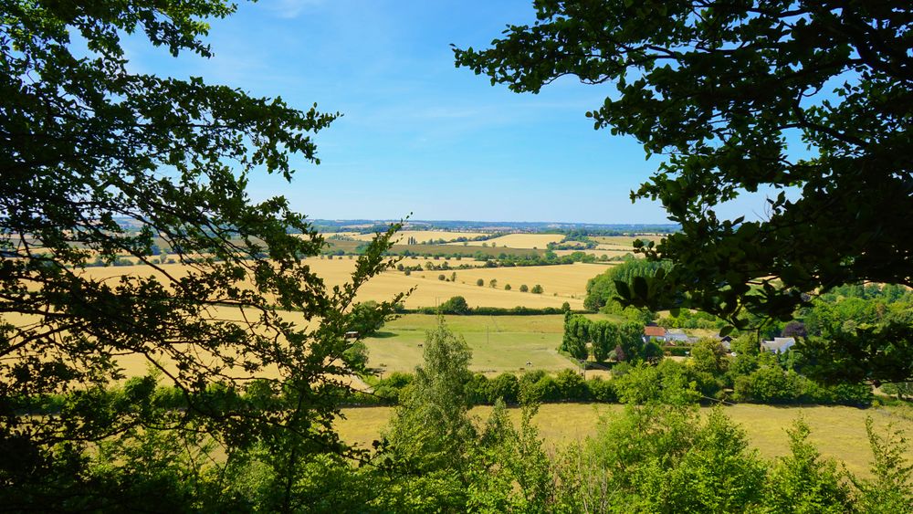 Nature discovery week at an eco-centre in Merlieux, Picardy