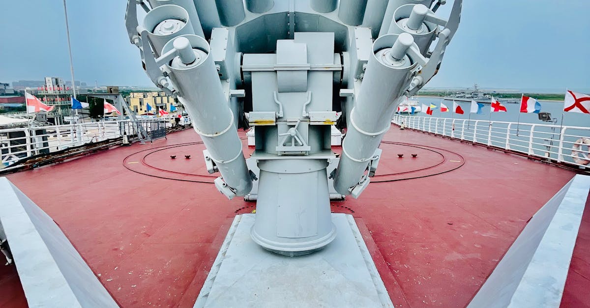 加 澳軍艦聯袂穿越臺海 展現航行自由決心