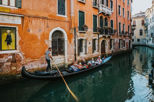 Private gondola in the quiet canals — Venice