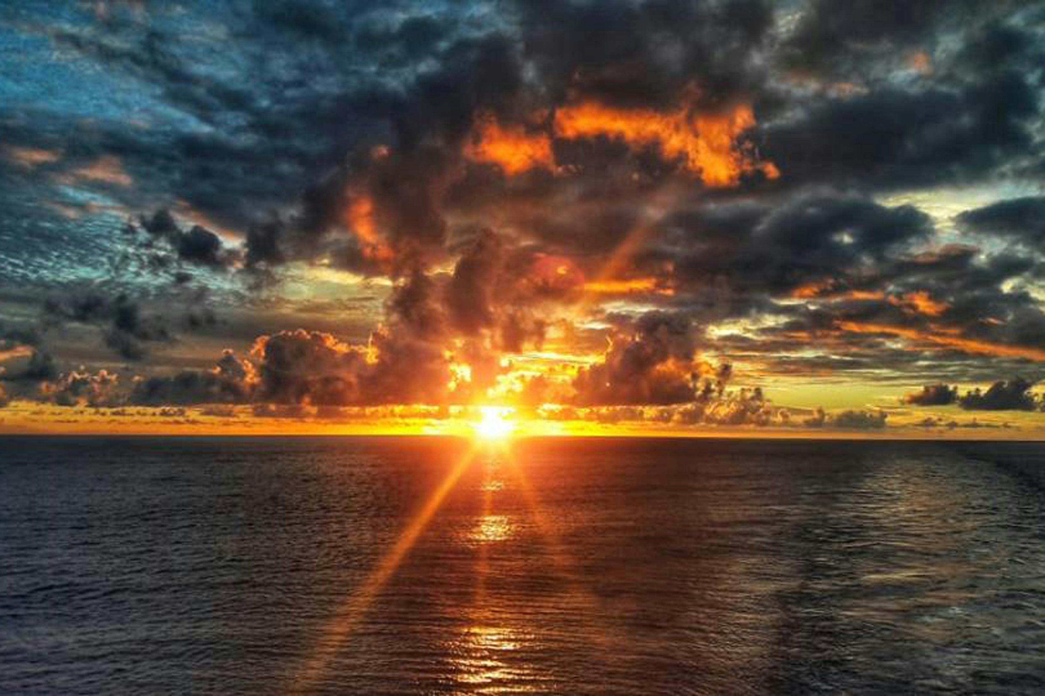Free Stock Photo Of Evening Sun Golden Sun Ray Of Sunshine Free Stock Photo Of Evening Sun Golden Sun Ray Of Sunshine
