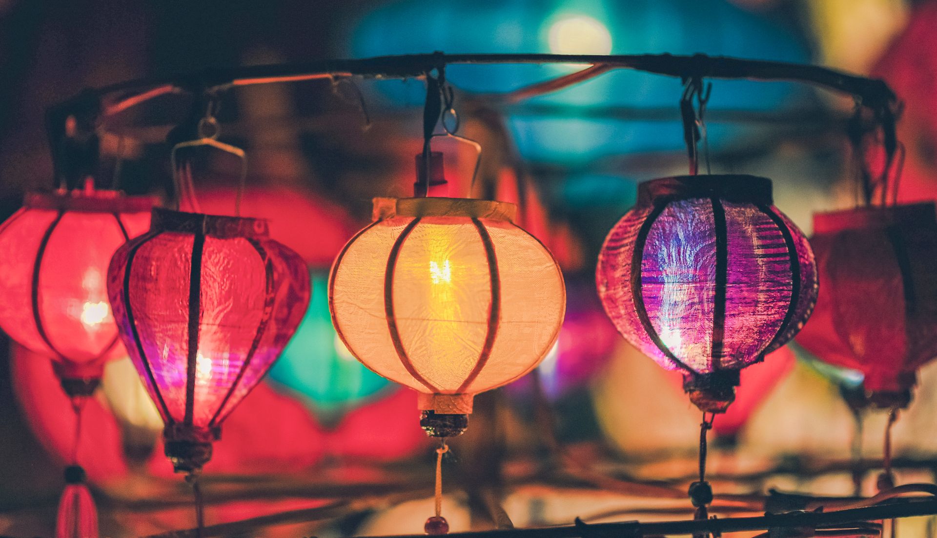 Shallow Focus Photography of Lanterns