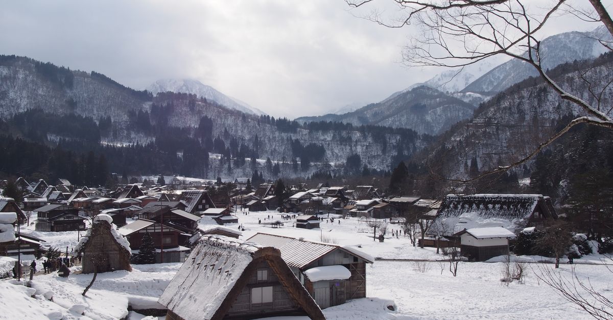 雪白川村的熊防护新措施:熊音波装置介绍 雪白川村的熊防护新措施:熊音波装置介绍