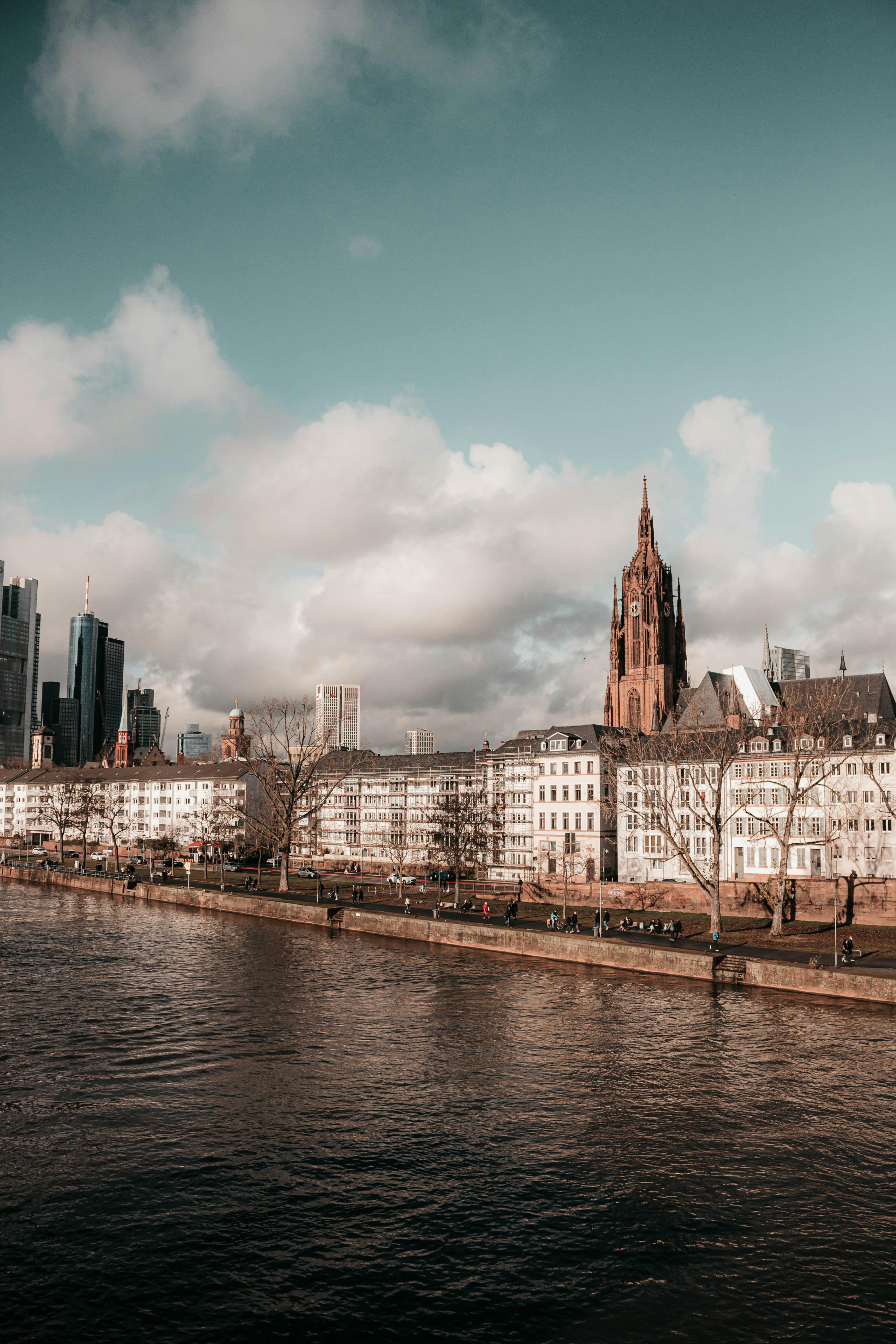 European Architecture From Gothic Cathedrals to Modern Skyscrapers