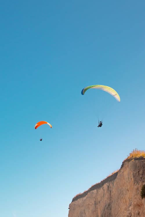 Foto stok gratis bidikan sudut sempit, hiburan, langit cerah