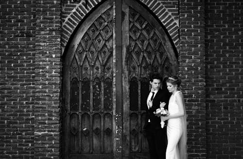 Foto d'estoc gratuïta de amor, blanc i negre, boda