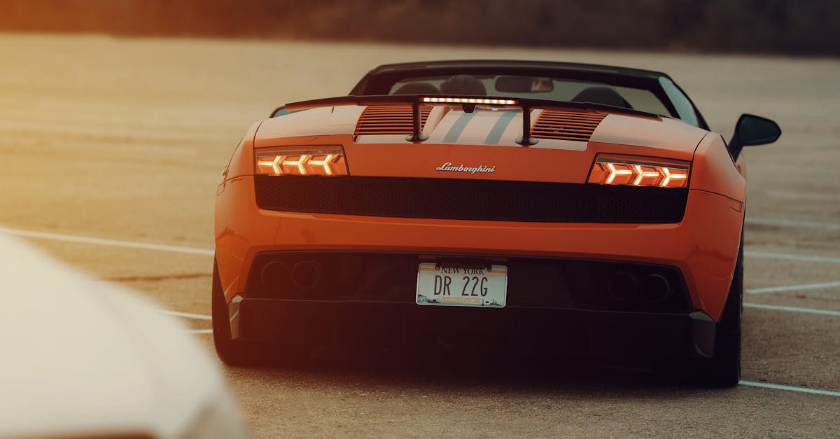 Профессиональные студийные фотографии автомобилей