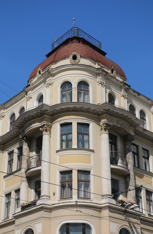 Gratis stockfoto met appartementen, architectuur, balkons
