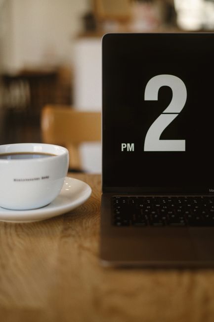 2. Mengapa Memilih Meja Kopi Minimalis? 2. Mengapa Memilih Meja Kopi Minimalis?