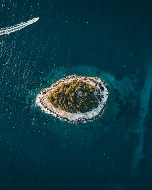 島の鳥瞰図写真