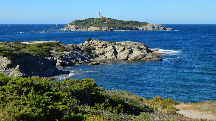 Ile Du Grand Rouveau, France 