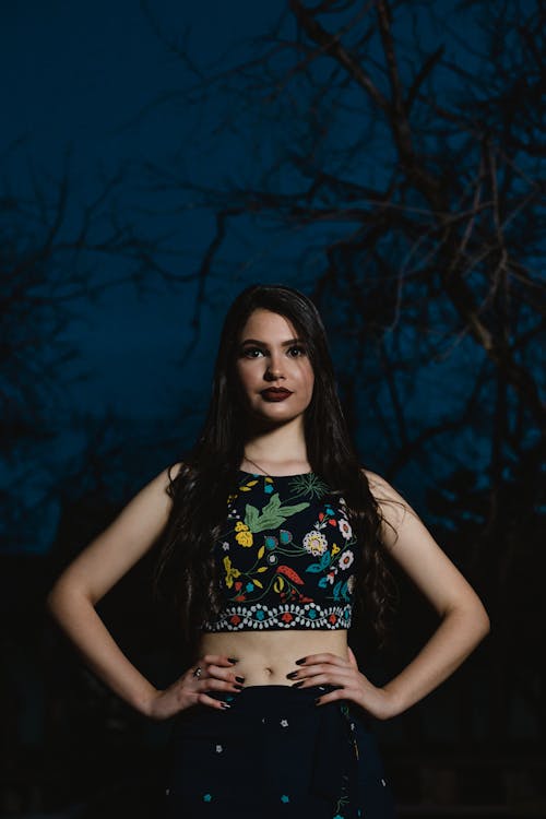 Free Woman Putting Her Hands on Waist Stock Photo