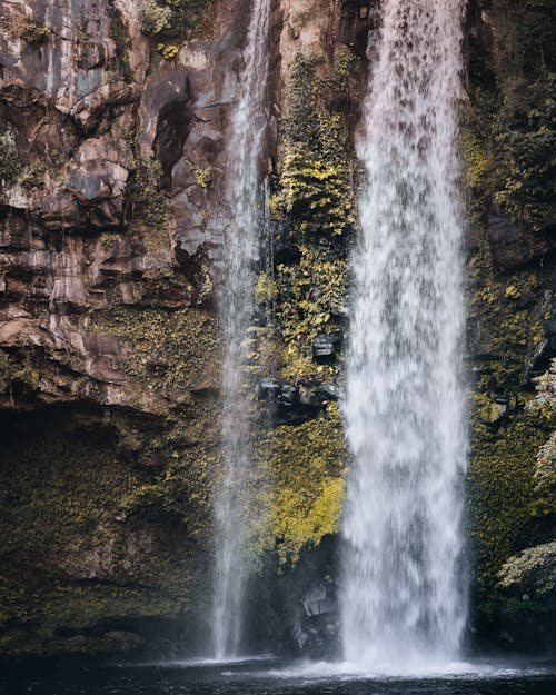 Foto profissional grátis de água, borrifar, cachoeira