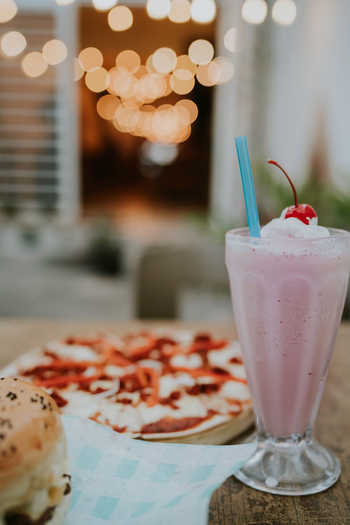 Milkshake and pizza