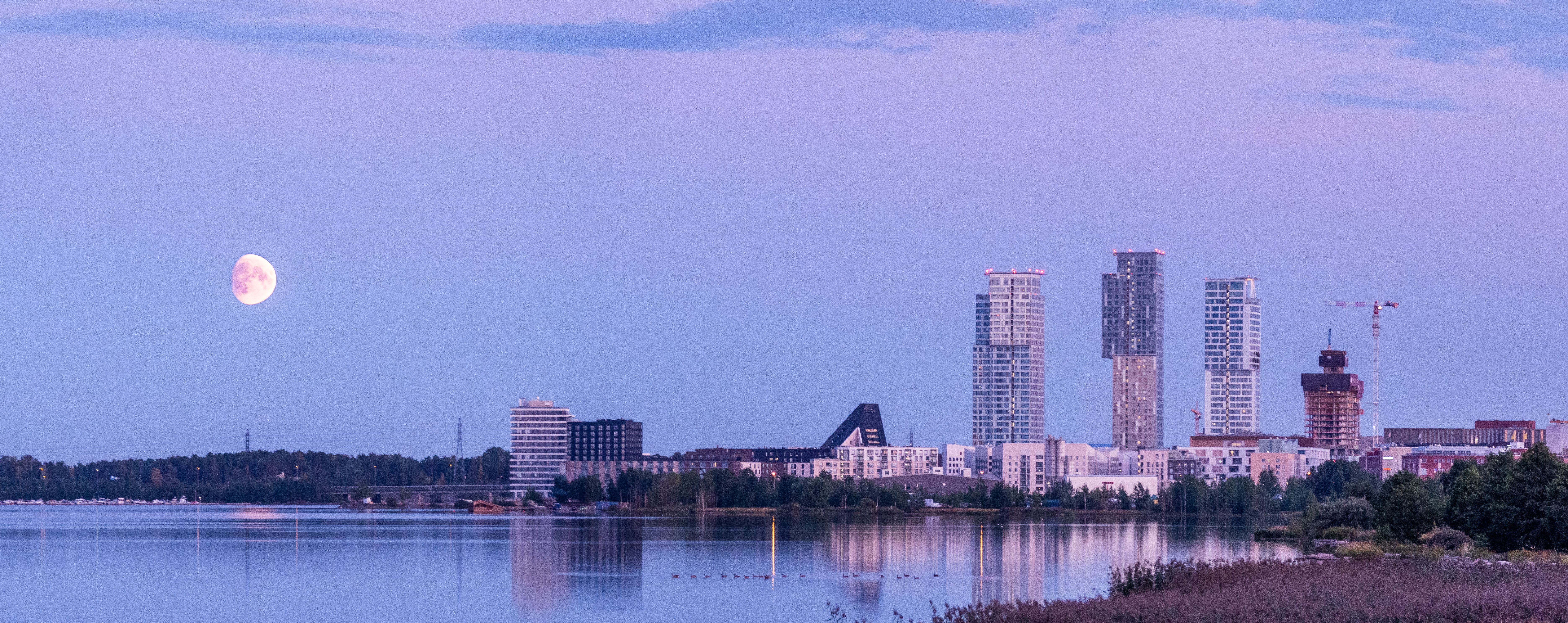 Strawberry Moon to Illuminate Finnish Skies Tonight