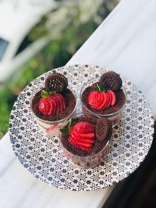 Chocolate Dessert with Strawberries and Cookies 