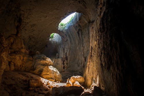 Foto d'estoc gratuïta de barranc, clareja, cova