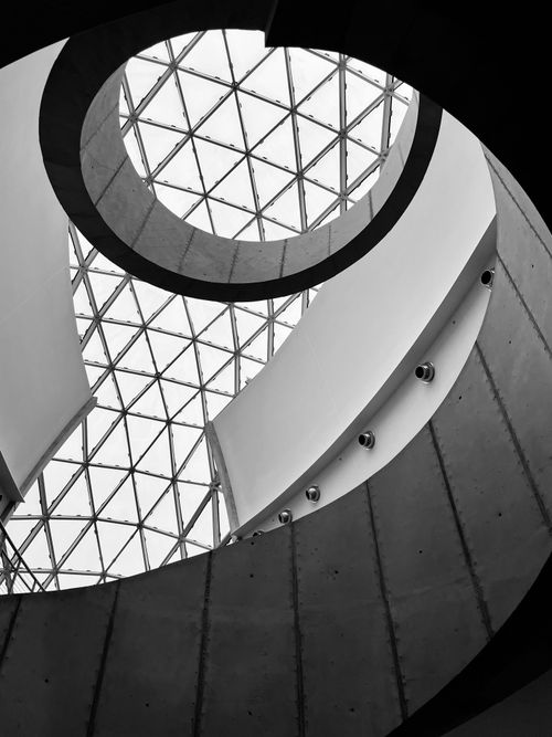 Free Intricate geometric architecture design showcasing modern style in St. Petersburg, FL. Stock Photo