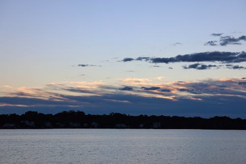 Základová fotografie zdarma na téma domy, jezero, nábřeží