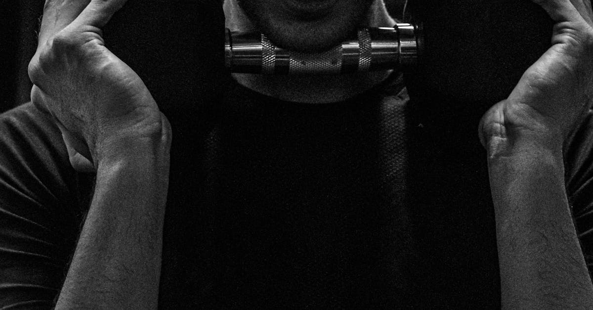 How to get a bigger upper chest without weights